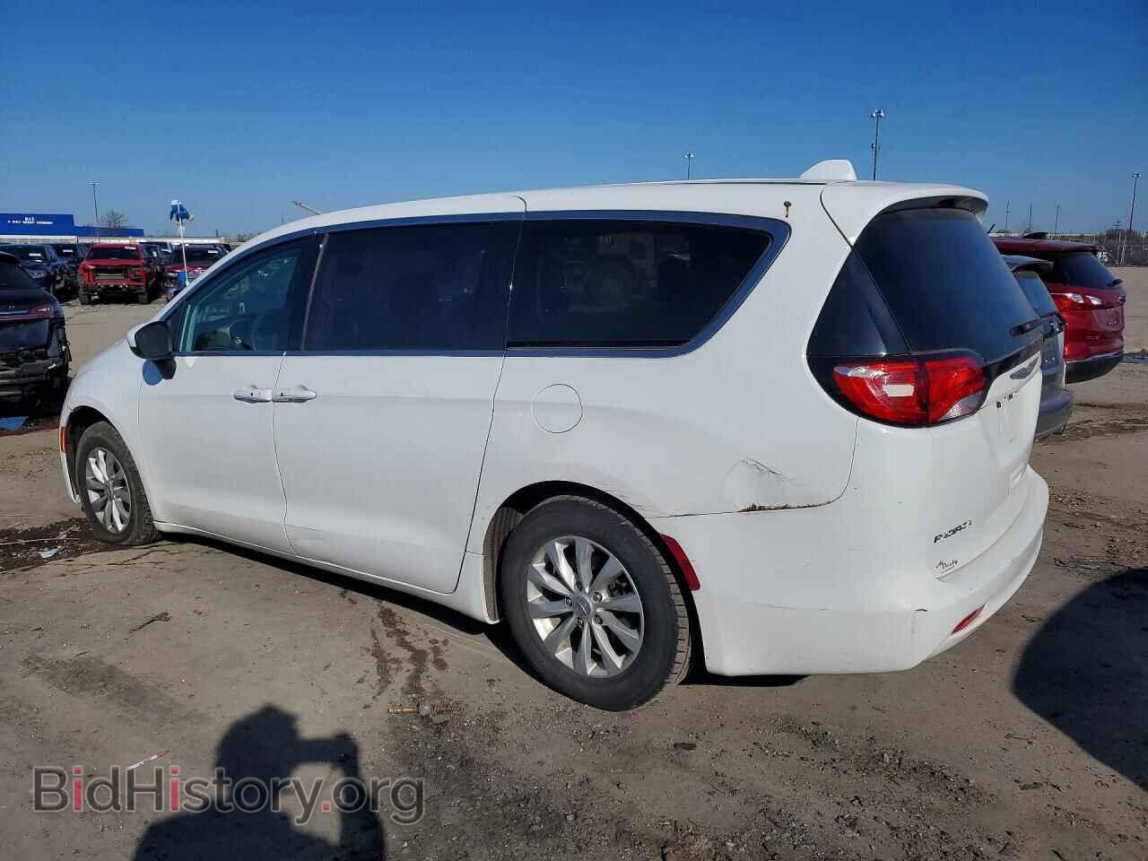 2017 CHRYSLER PACIFICA - VIN: 2C4RC1DG2HR633869 - Photo 2