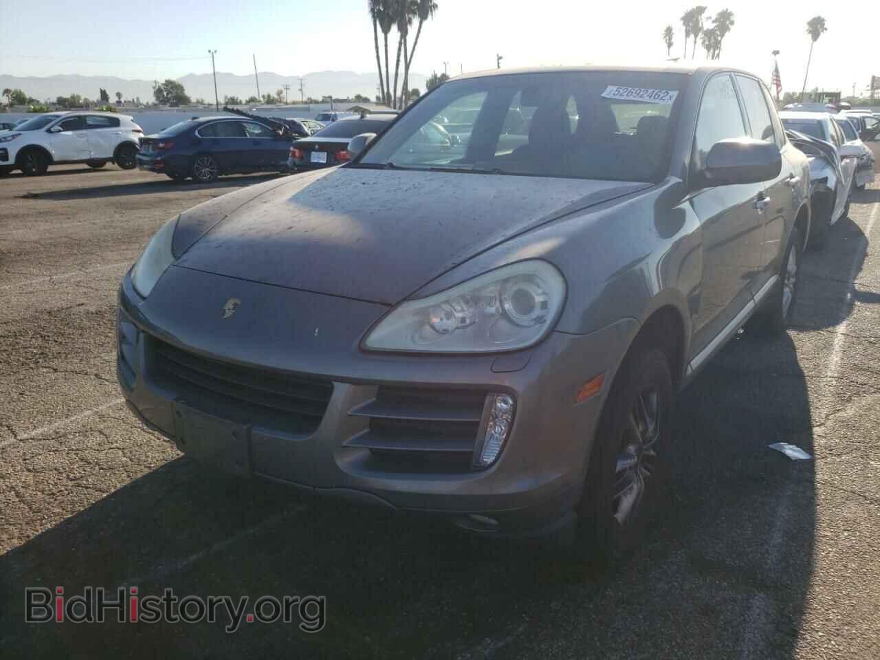 2009 PORSCHE CAYENNE - VIN: WP1AA29P49LA07170 - Фото 2