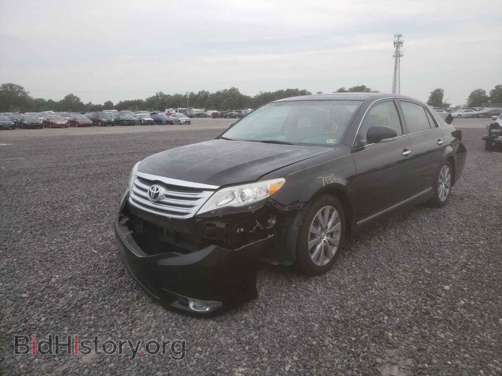 2011 TOYOTA AVALON - VIN: 4T1BK3DB9BU428768 - Фото 2