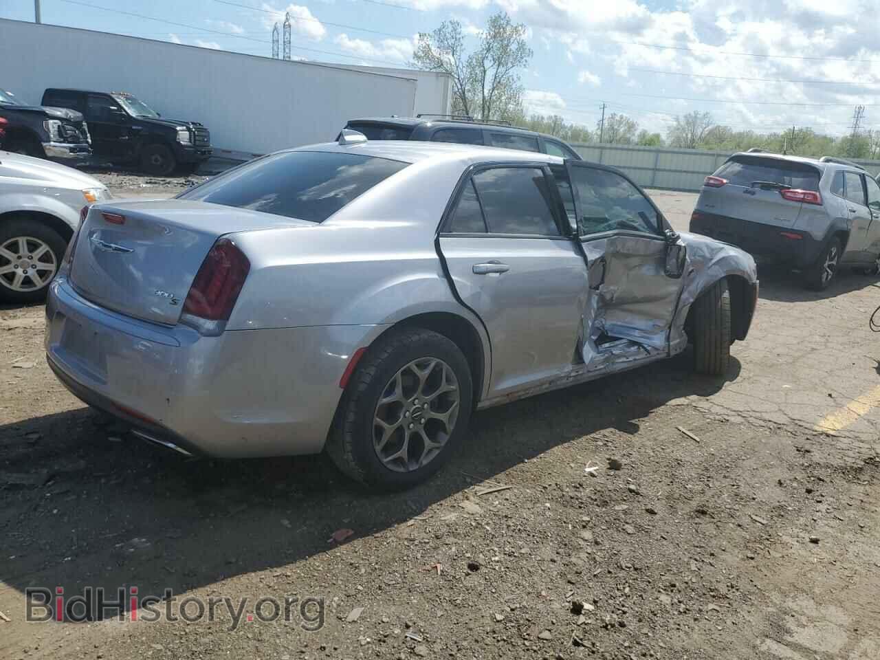 2016 CHRYSLER 300 - VIN: 2C3CCAGG6GH182813 - Фото 3