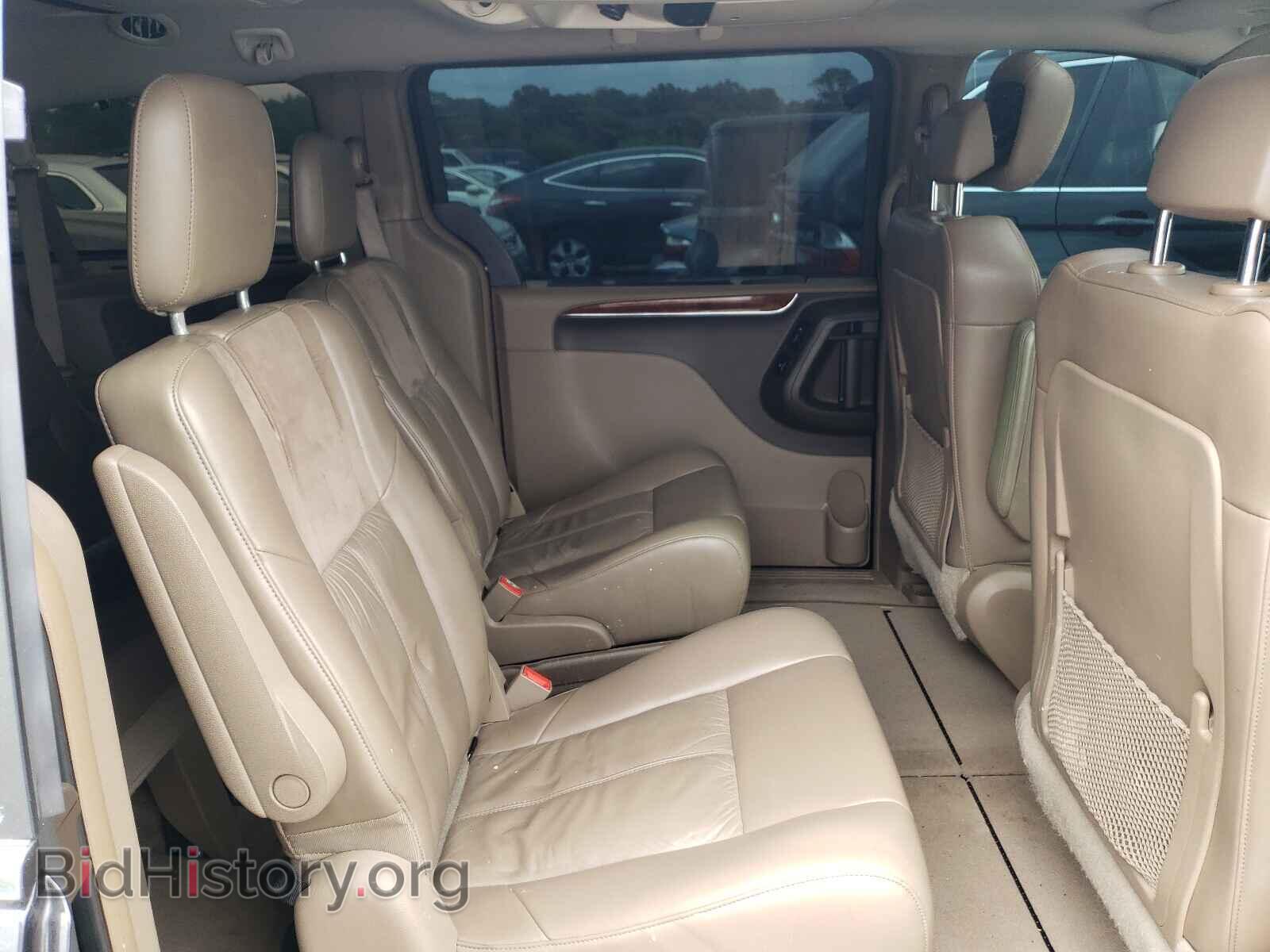 2011 CHRYSLER MINIVAN - VIN: 2A4RR6DG2BR667341 - Photo 6