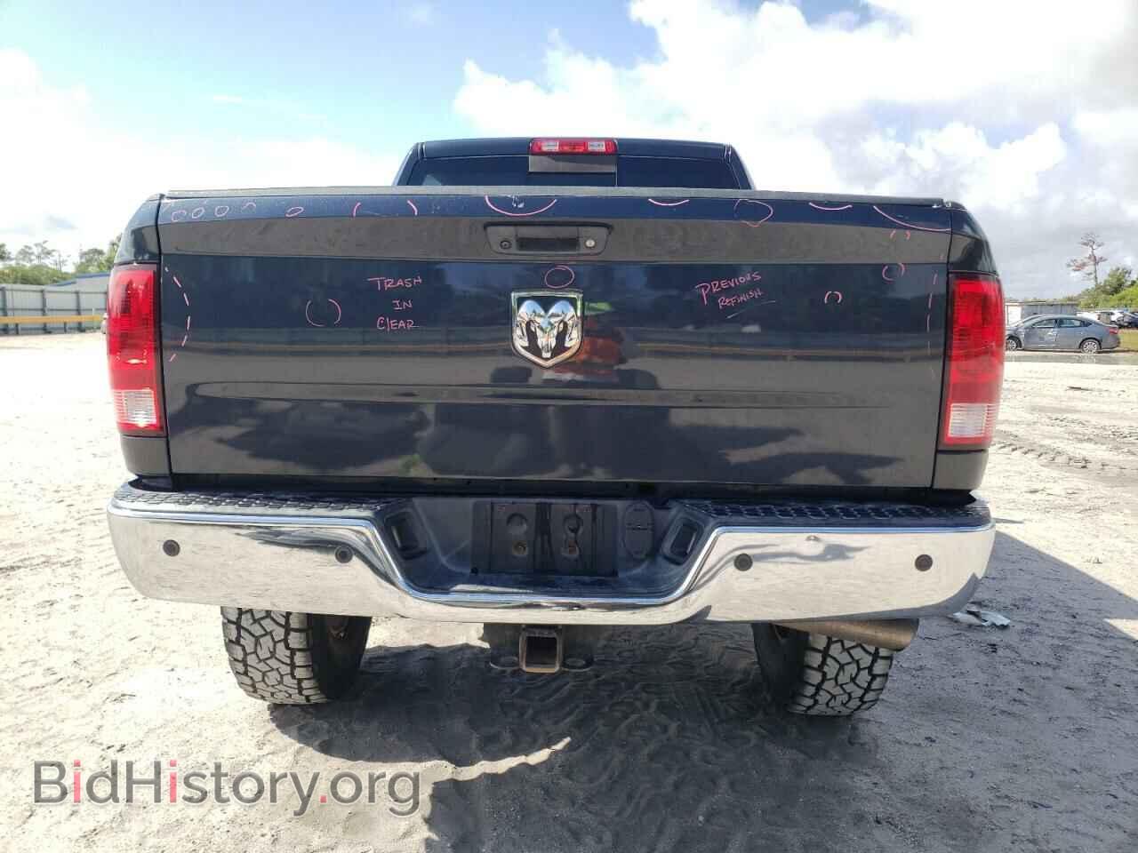 2016 RAM All Models - VIN: 3C6UR5DL0GG359631 - Фото 6
