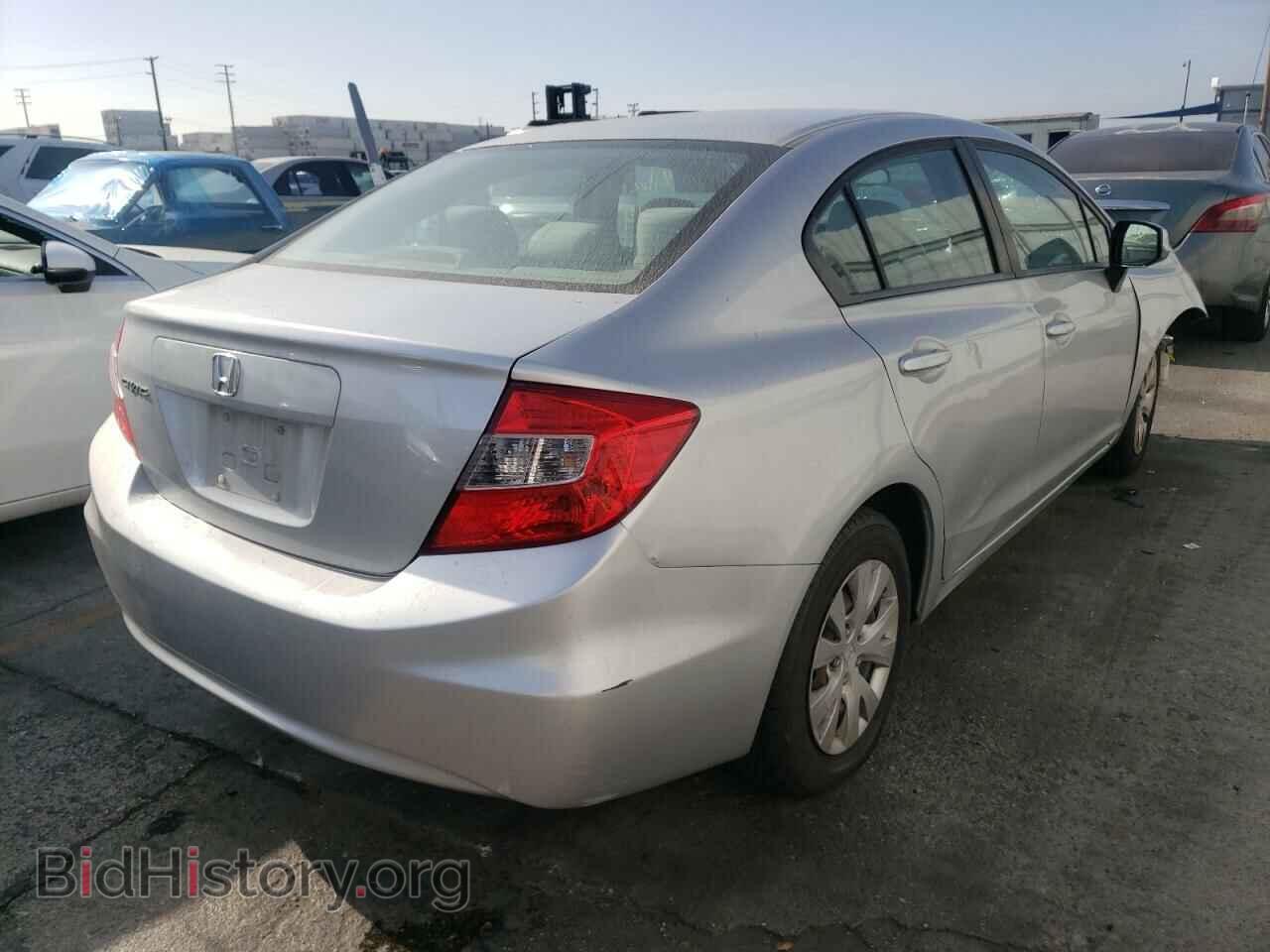 2012 HONDA CIVIC - VIN: 2HGFB2F54CH324587 - Фото 4