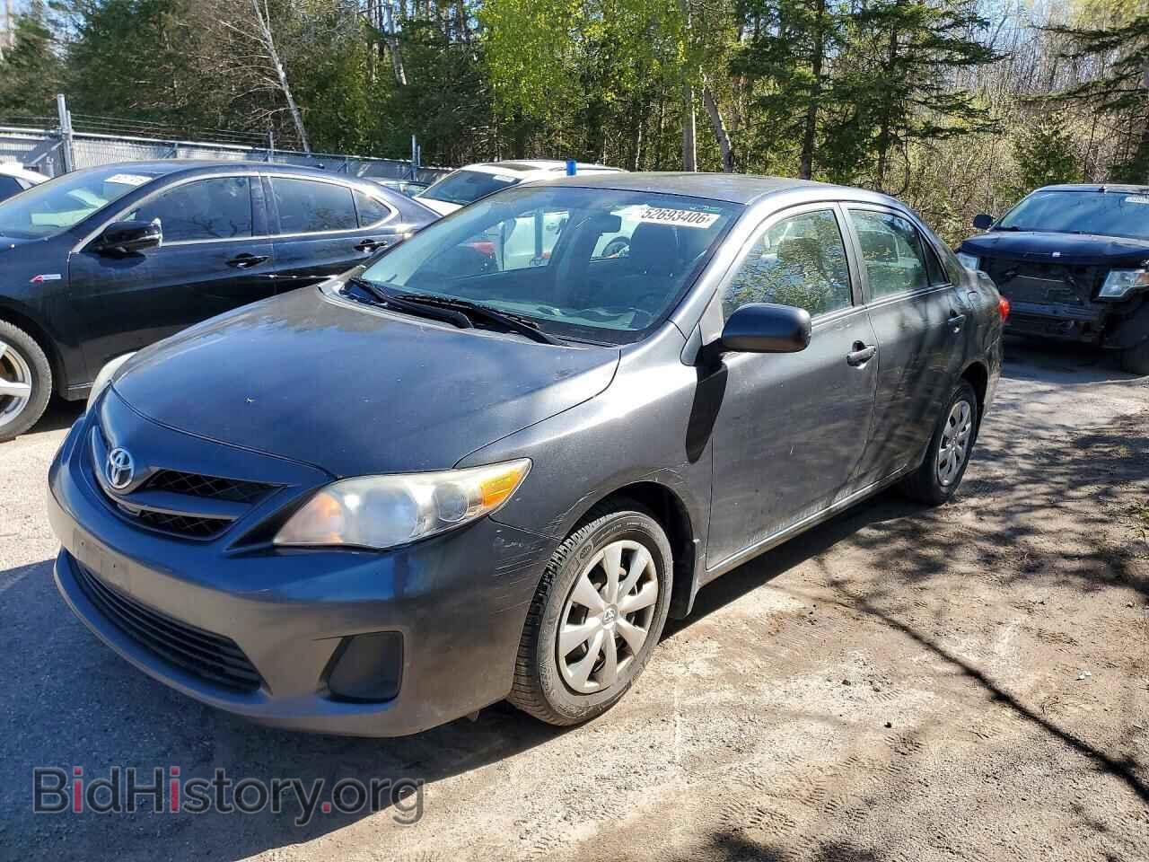 Photo 2T1BU4EE3BC749165 - TOYOTA COROLLA 2011
