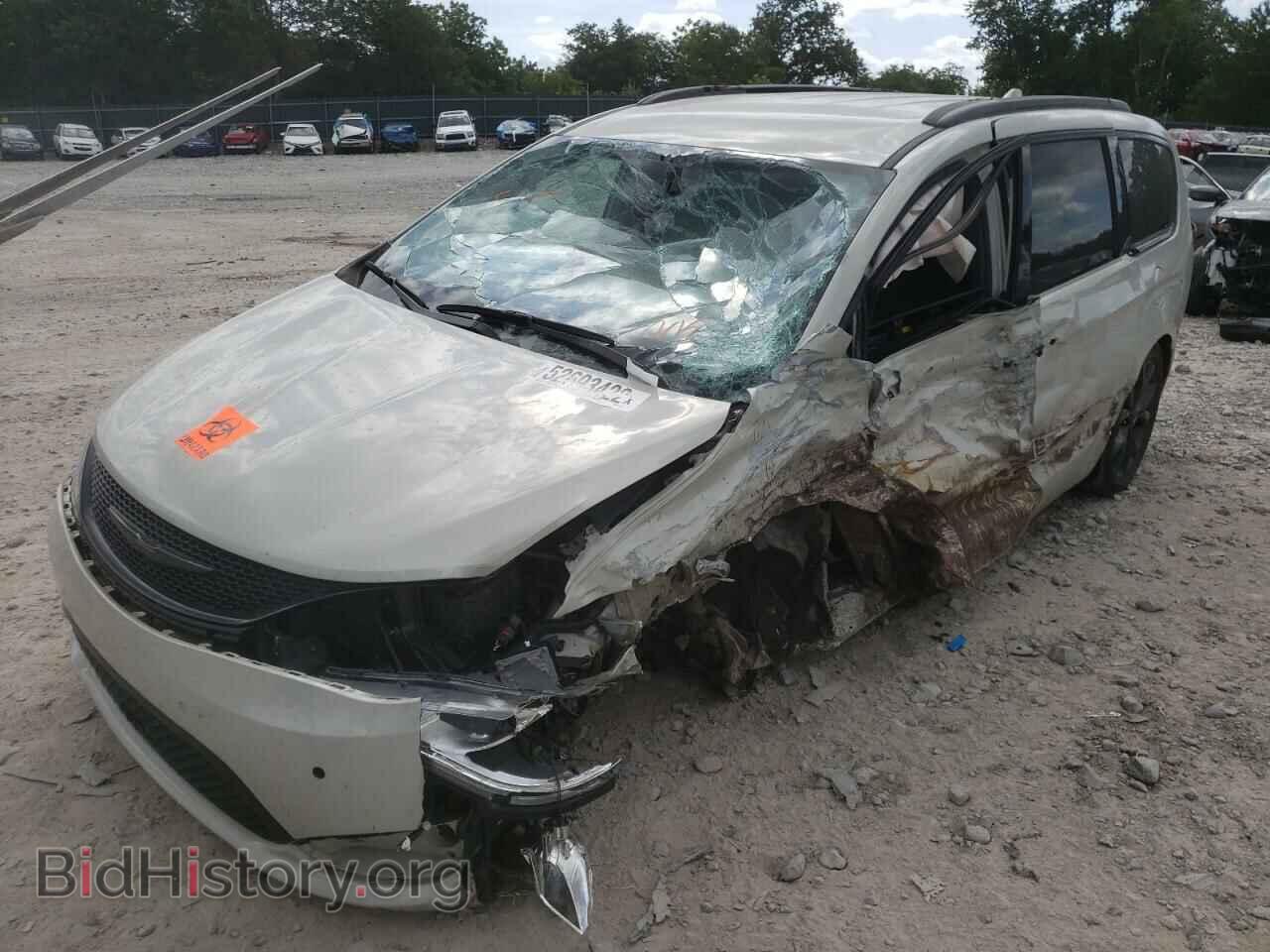2020 CHRYSLER PACIFICA - VIN: 2C4RC1BG3LR273247 - Photo 2