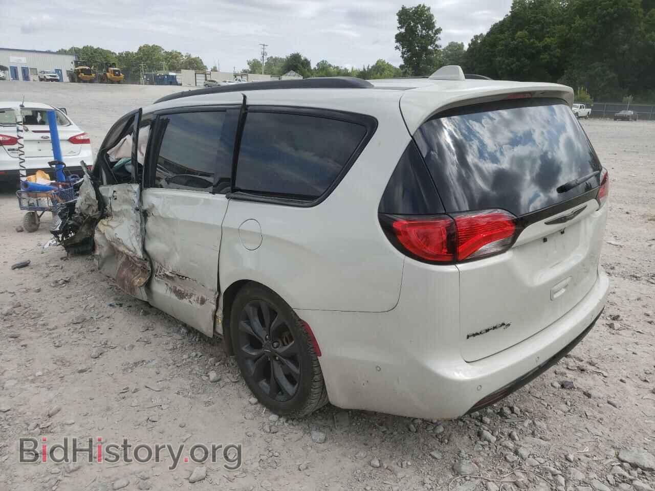 2020 CHRYSLER PACIFICA - VIN: 2C4RC1BG3LR273247 - Photo 3