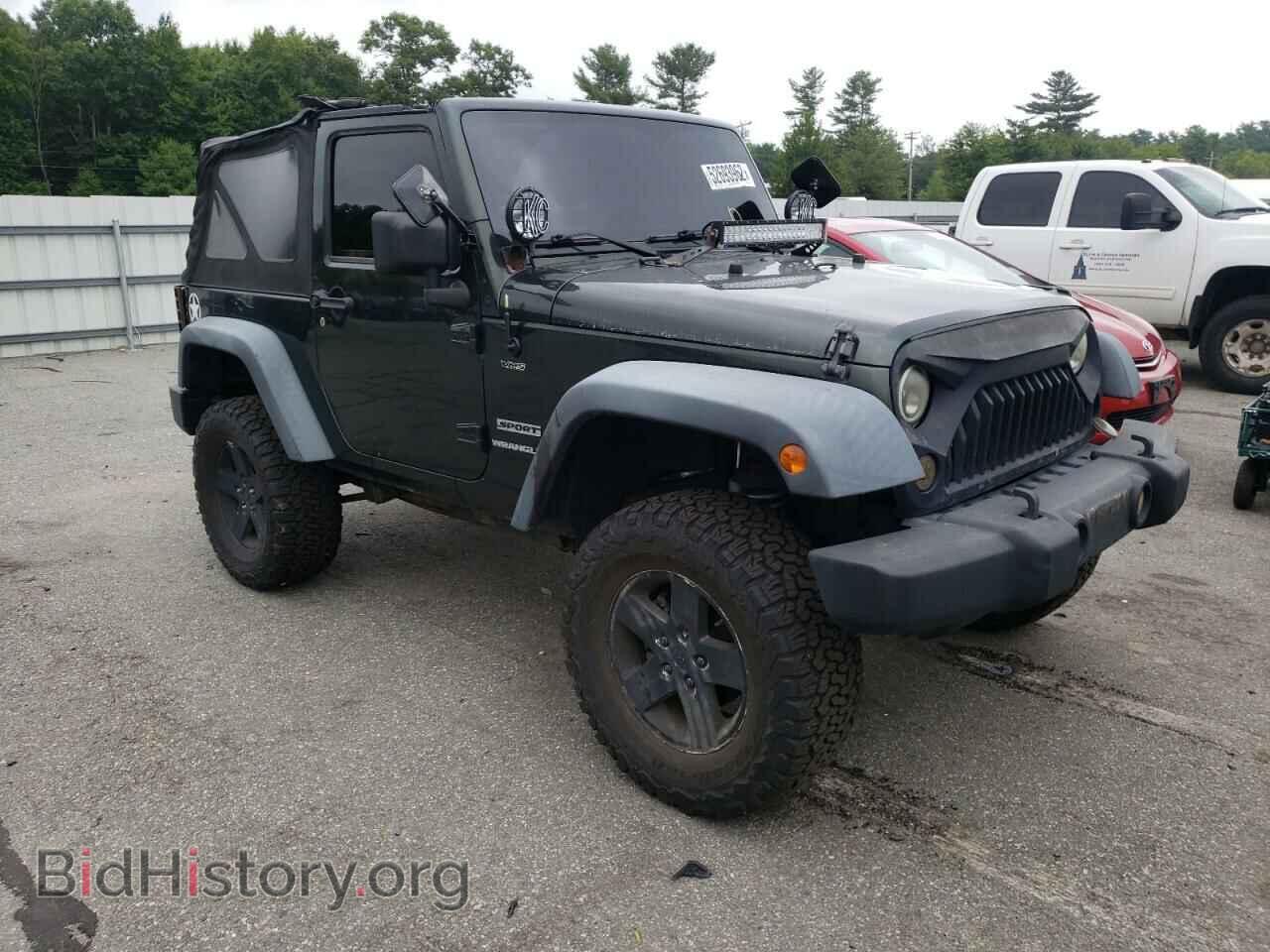 Photo 1J4AA2D15BL512123 - JEEP WRANGLER 2011