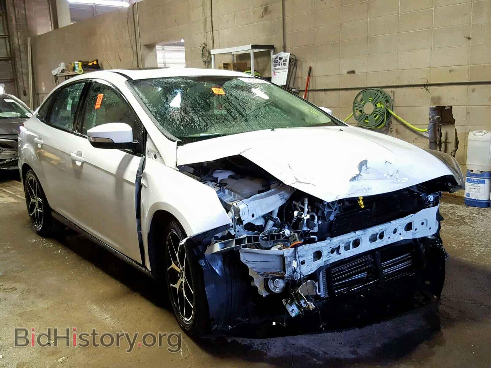 Фотография 1FADP3H28HL329565 - FORD FOCUS 2017
