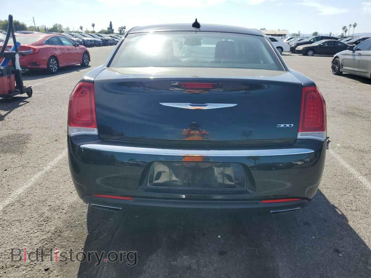 2017 CHRYSLER 300 - VIN: 2C3CCAAG7HH548384 - Фото 6