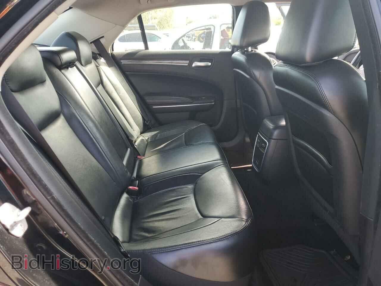 2017 CHRYSLER 300 - VIN: 2C3CCAAG7HH548384 - Фото 10