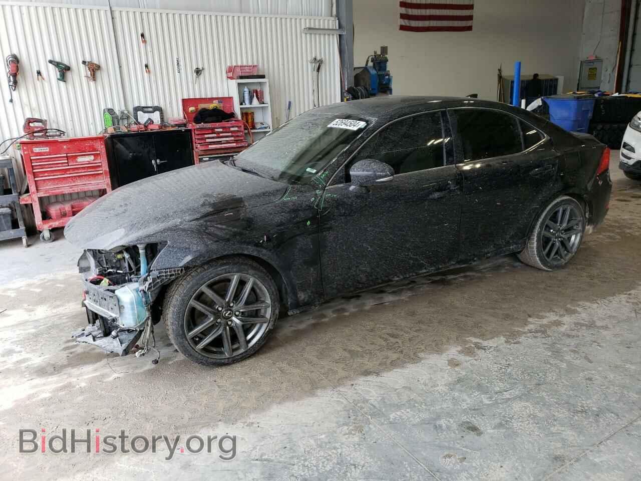 Photo JTHC81D2XJ5030147 - LEXUS IS 2018