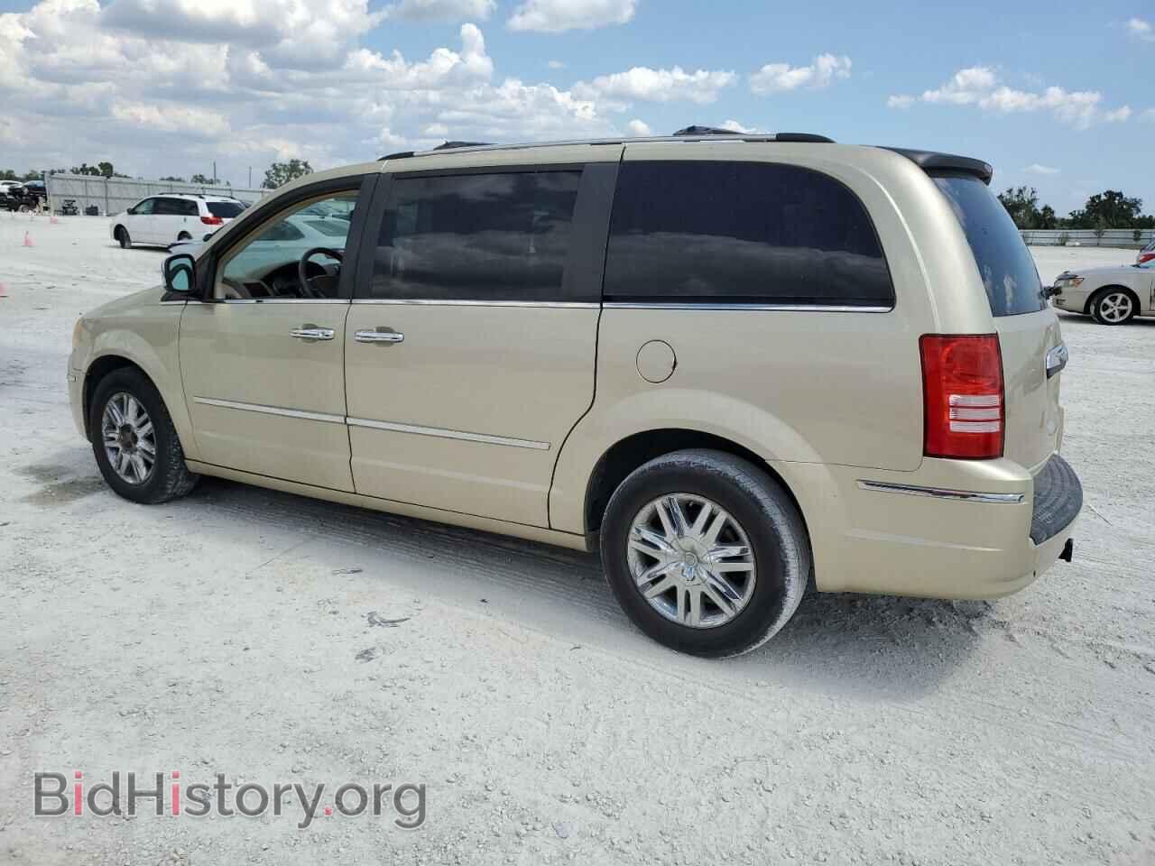 2010 CHRYSLER MINIVAN - VIN: 2A4RR7DX9AR322117 - Фото 2