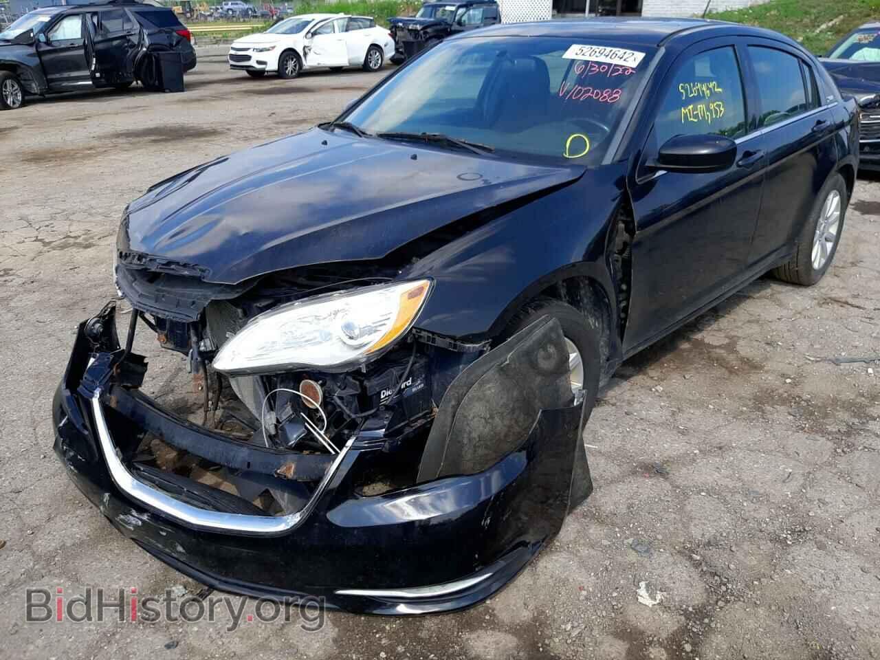 2014 CHRYSLER 200 - VIN: 1C3CCBBB4EN102088 - Фото 2