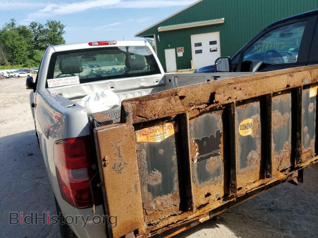 2010 CHEVROLET SILVERADO - VIN: 1GCPCPEX7AZ196620 - Фото 3