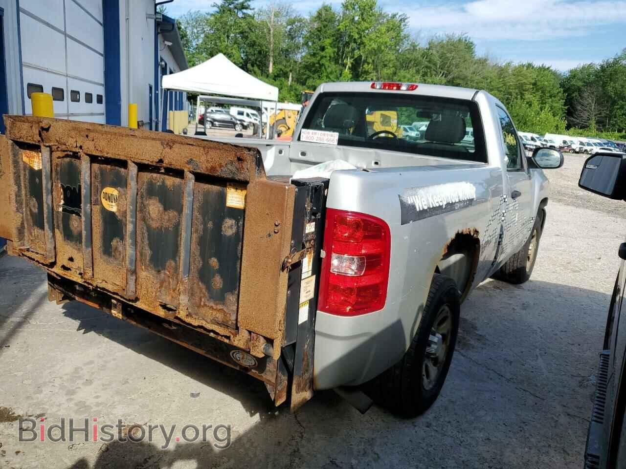 2010 CHEVROLET SILVERADO - VIN: 1GCPCPEX7AZ196620 - Фото 4
