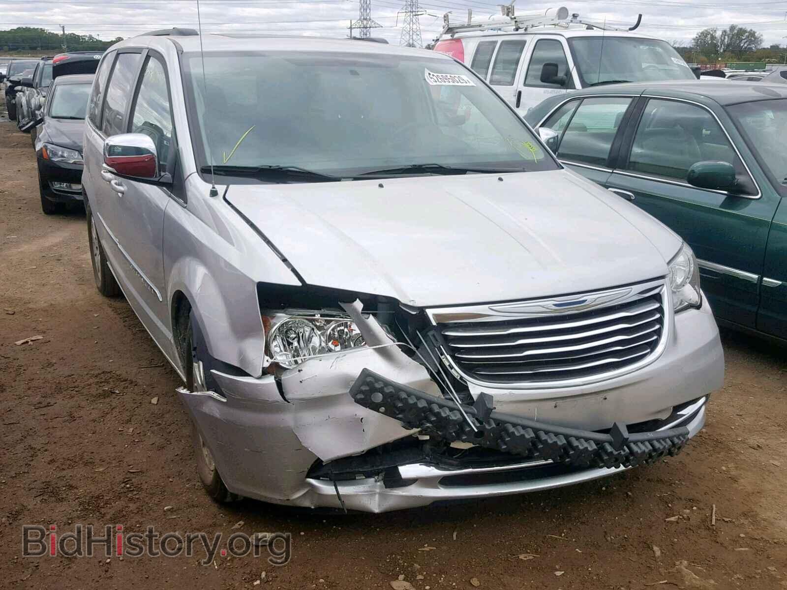 Photo 2A4RR8DG7BR784506 - CHRYSLER TOWN & COU 2011