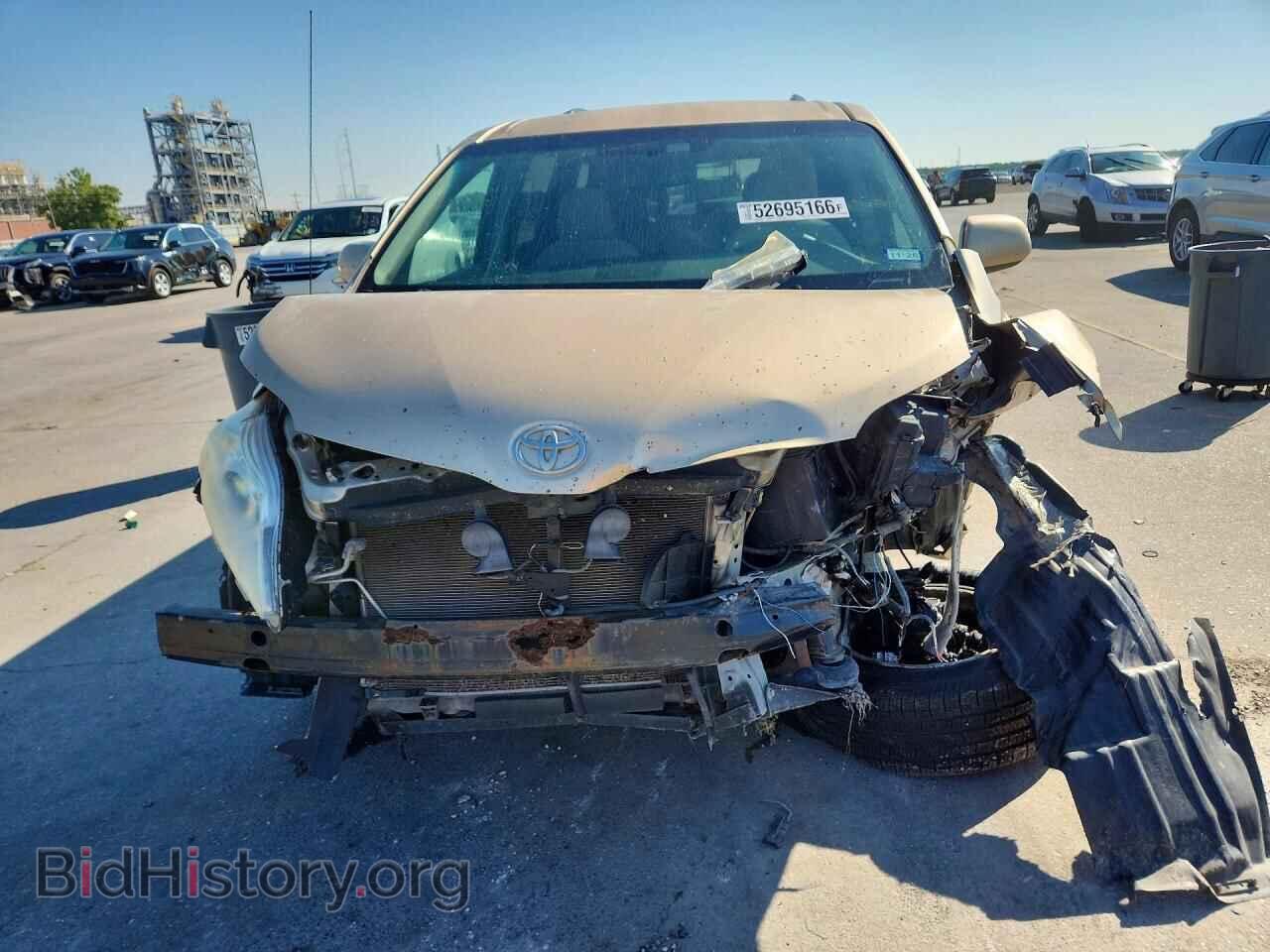 2011 TOYOTA SIENNA - VIN: 5TDKK3DC4BS096532 - Photo 5