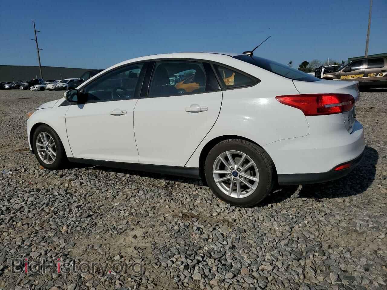 2016 FORD FOCUS - VIN: 1FADP3F2XGL300599 - Фото 2
