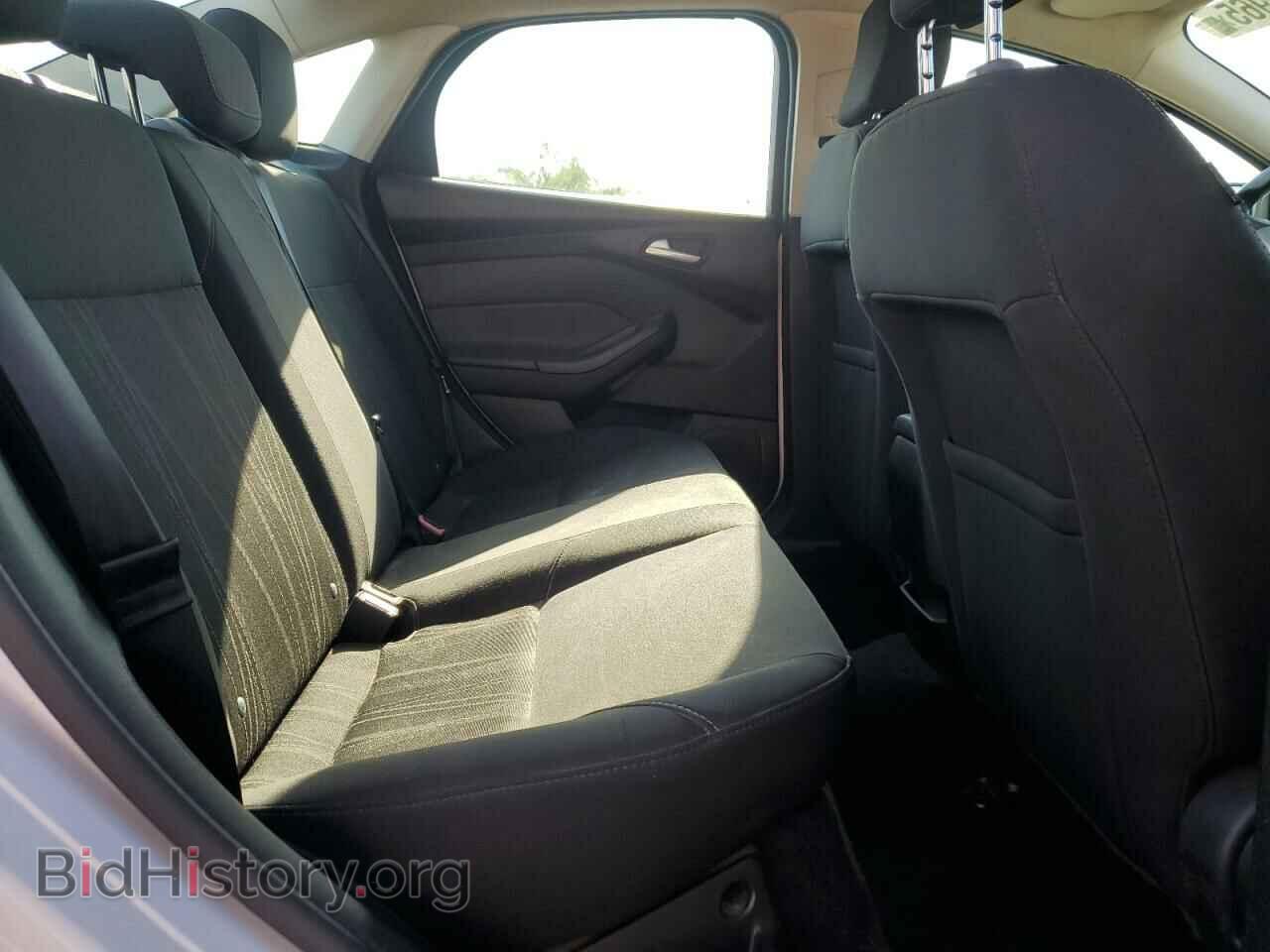 2016 FORD FOCUS - VIN: 1FADP3F2XGL300599 - Фото 11