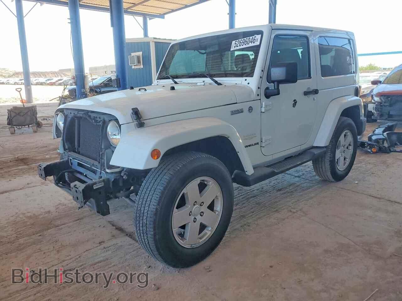 Photo 1J4GA5D19BL559134 - JEEP WRANGLER 2011
