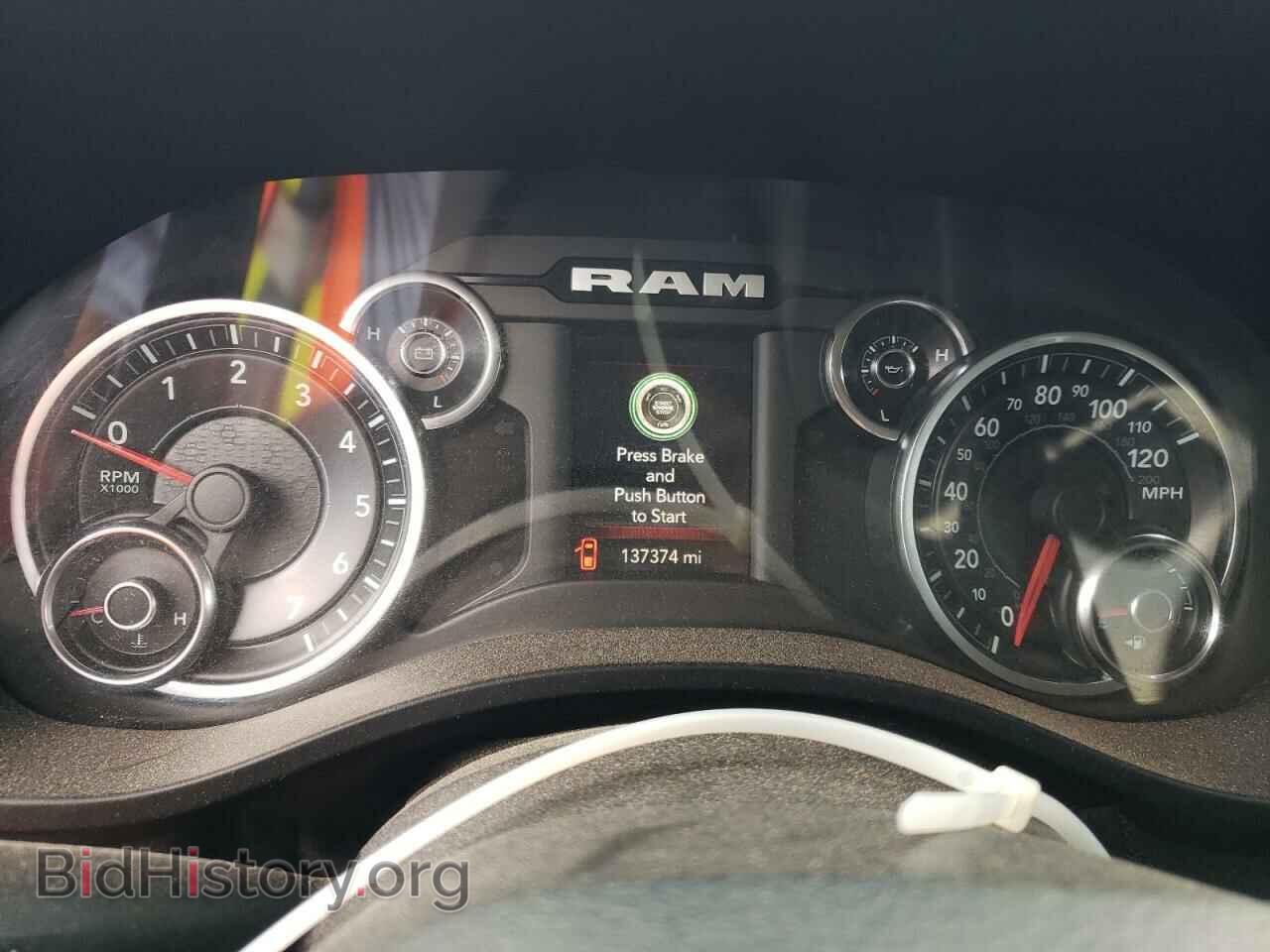 2019 RAM 1500 - VIN: 1C6SRFFT1KN532390 - Фото 9