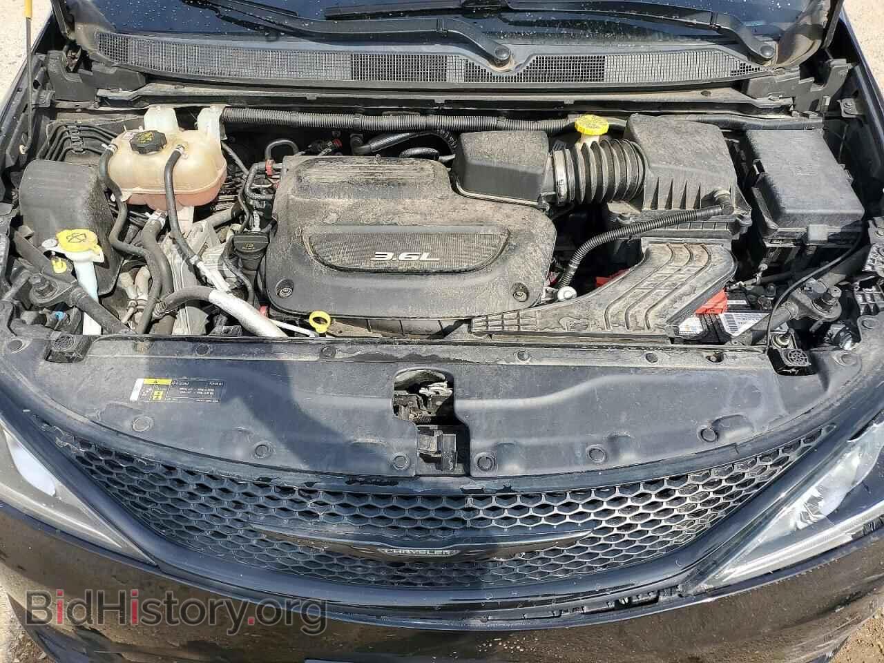 2018 CHRYSLER PACIFICA - VIN: 2C4RC1EG7JR168218 - Photo 11