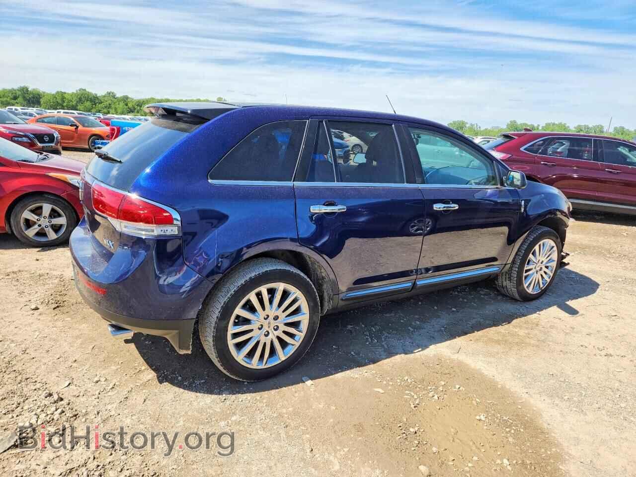 2011 LINCOLN MKX - VIN: 2LMDJ6JK7BBJ29050 - Photo 3