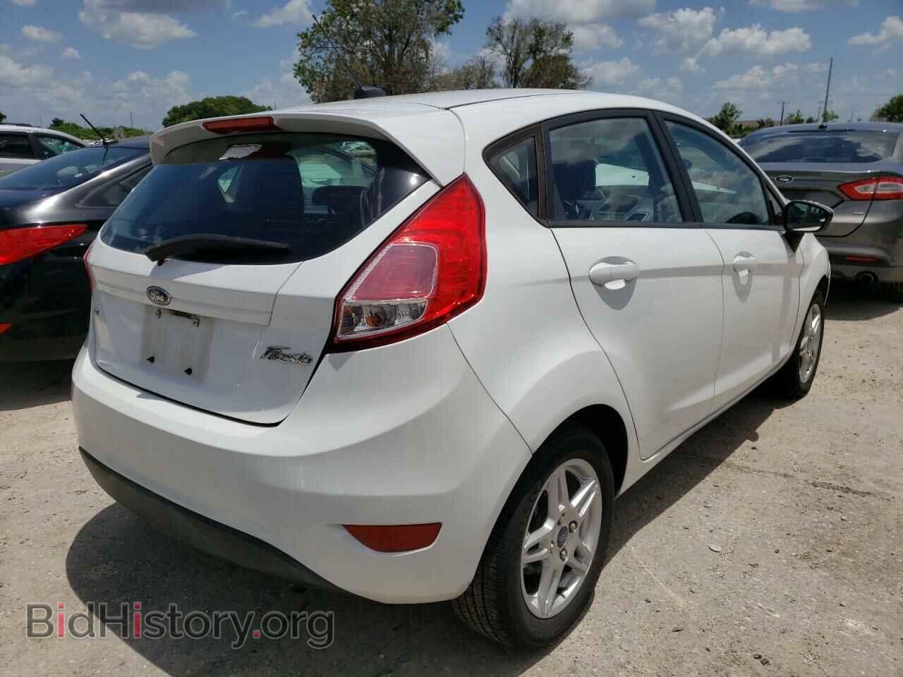 2017 FORD FIESTA - VIN: 3FADP4EJ2HM115753 - Фото 4