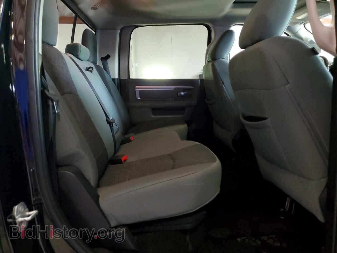 2016 RAM All Models - VIN: 3C6UR5DL6GG111495 - Photo 10