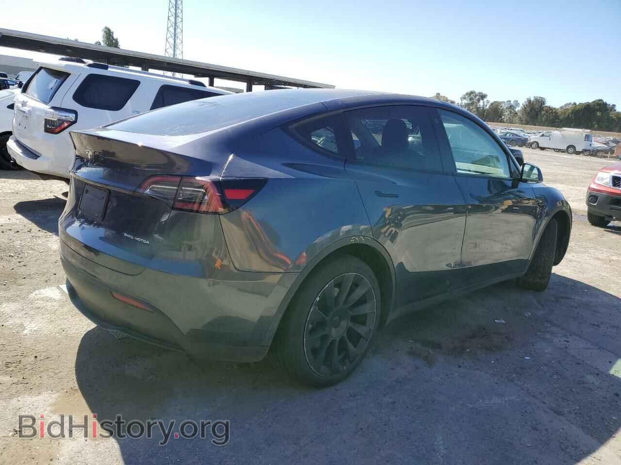 2023 TESLA MODEL Y - VIN: 7SAYGDEE2PF630739 - Фото 3