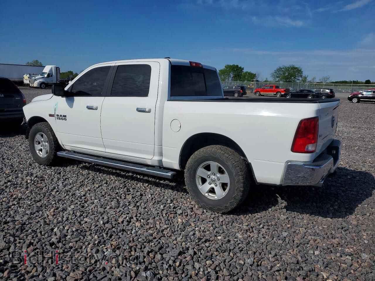 2017 RAM 1500 - VIN: 1C6RR7LT0HS841836 - Photo 2