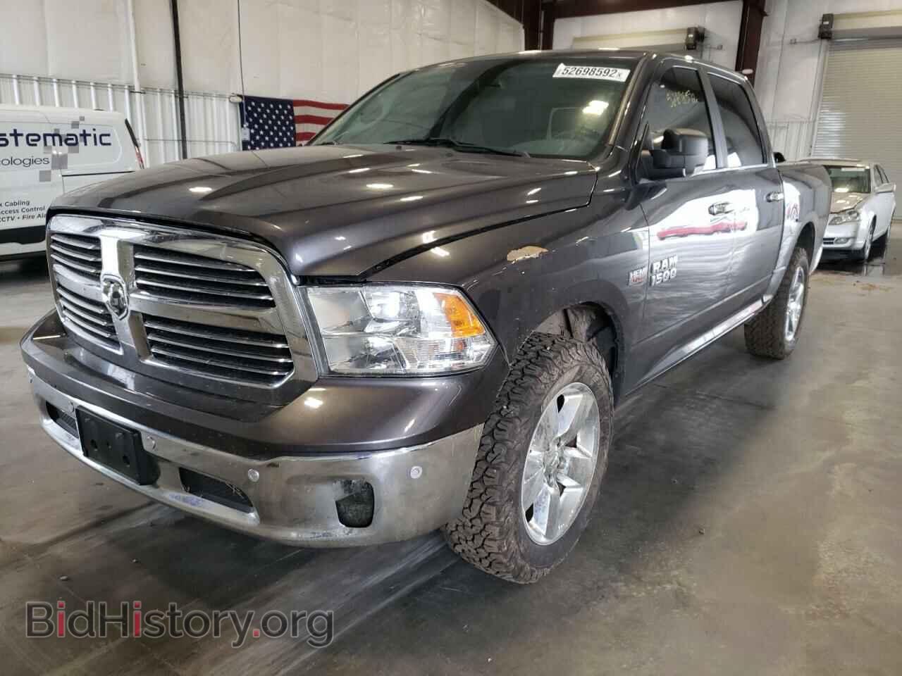 2018 RAM 1500 - VIN: 1C6RR7LT3JS162259 - Фото 2