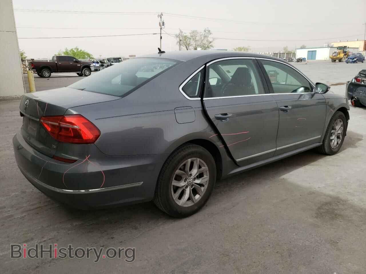2016 VOLKSWAGEN PASSAT - VIN: 1VWAT7A31GC024407 - Фото 3