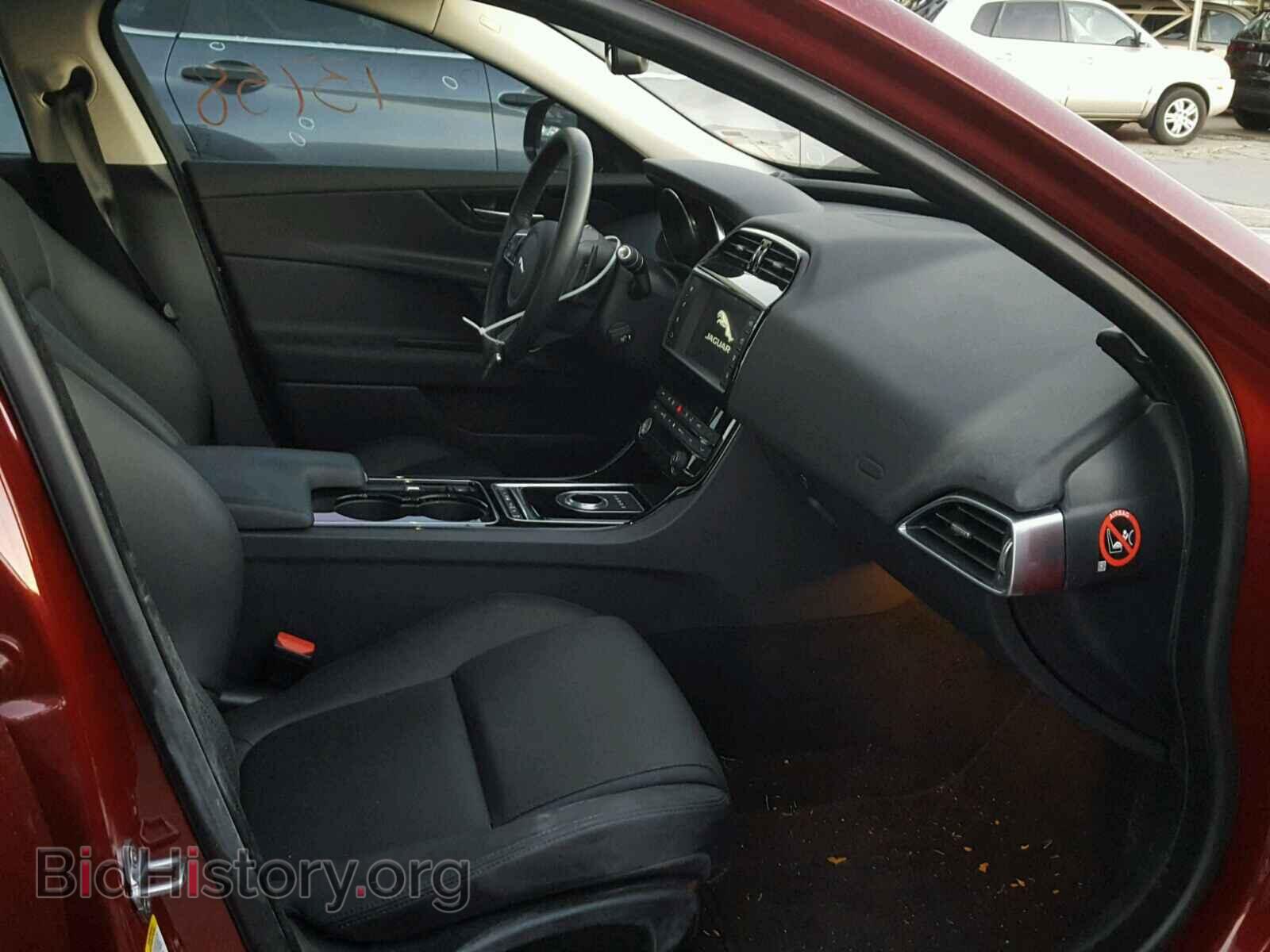 2017 JAGUAR XE - VIN: SAJAR4BG8HA966745 - Фото 5