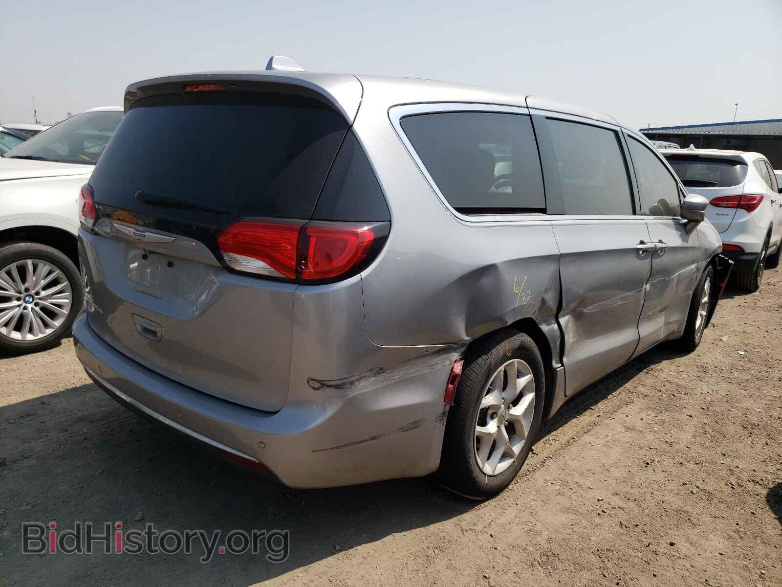 2019 CHRYSLER PACIFICA - VIN: 2C4RC1FG1KR505675 - Photo 4