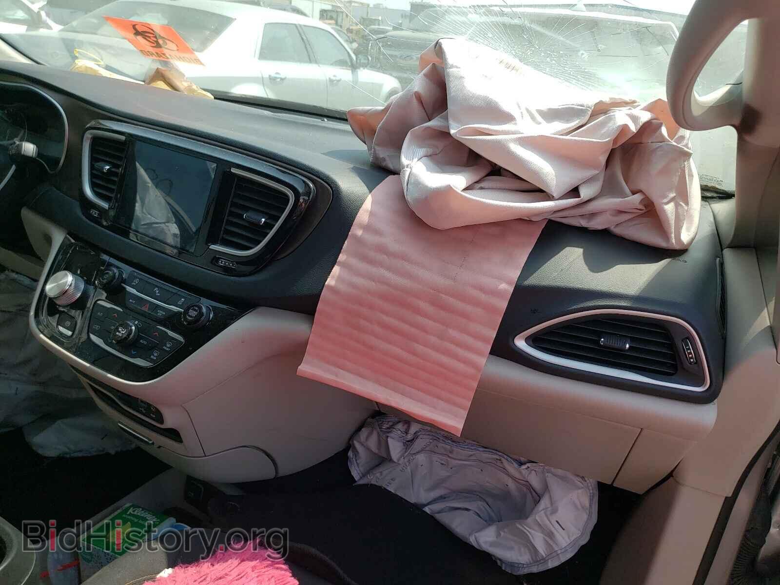 2019 CHRYSLER PACIFICA - VIN: 2C4RC1FG1KR505675 - Photo 5