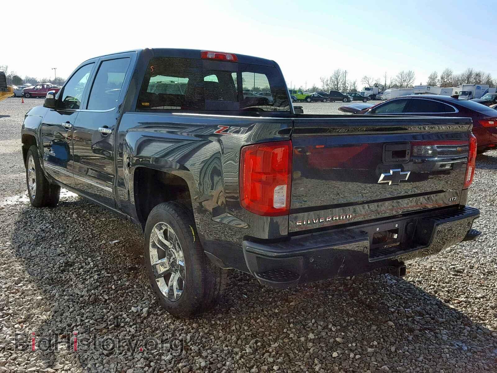 2017 CHEVROLET SILVERADO - VIN: 3GCUKSEC0HG295764 - Фото 3