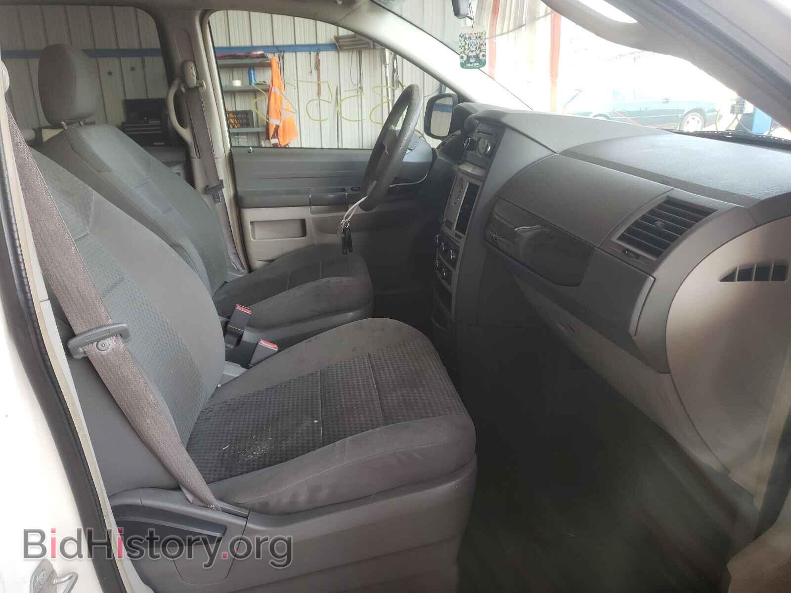 2010 CHRYSLER MINIVAN - VIN: 2A4RR4DE7AR166060 - Фото 5