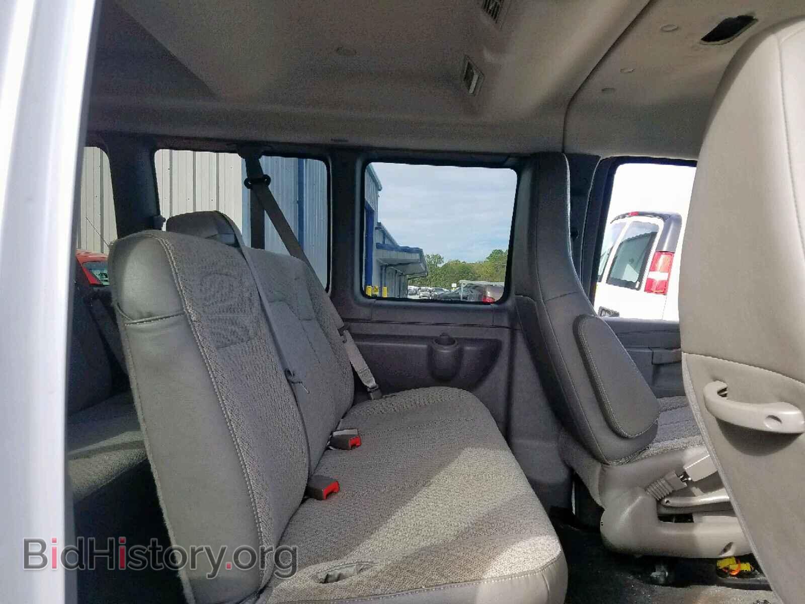 2017 CHEVROLET EXPRESS - VIN: 1GAZGPFG2H1342144 - Фото 6