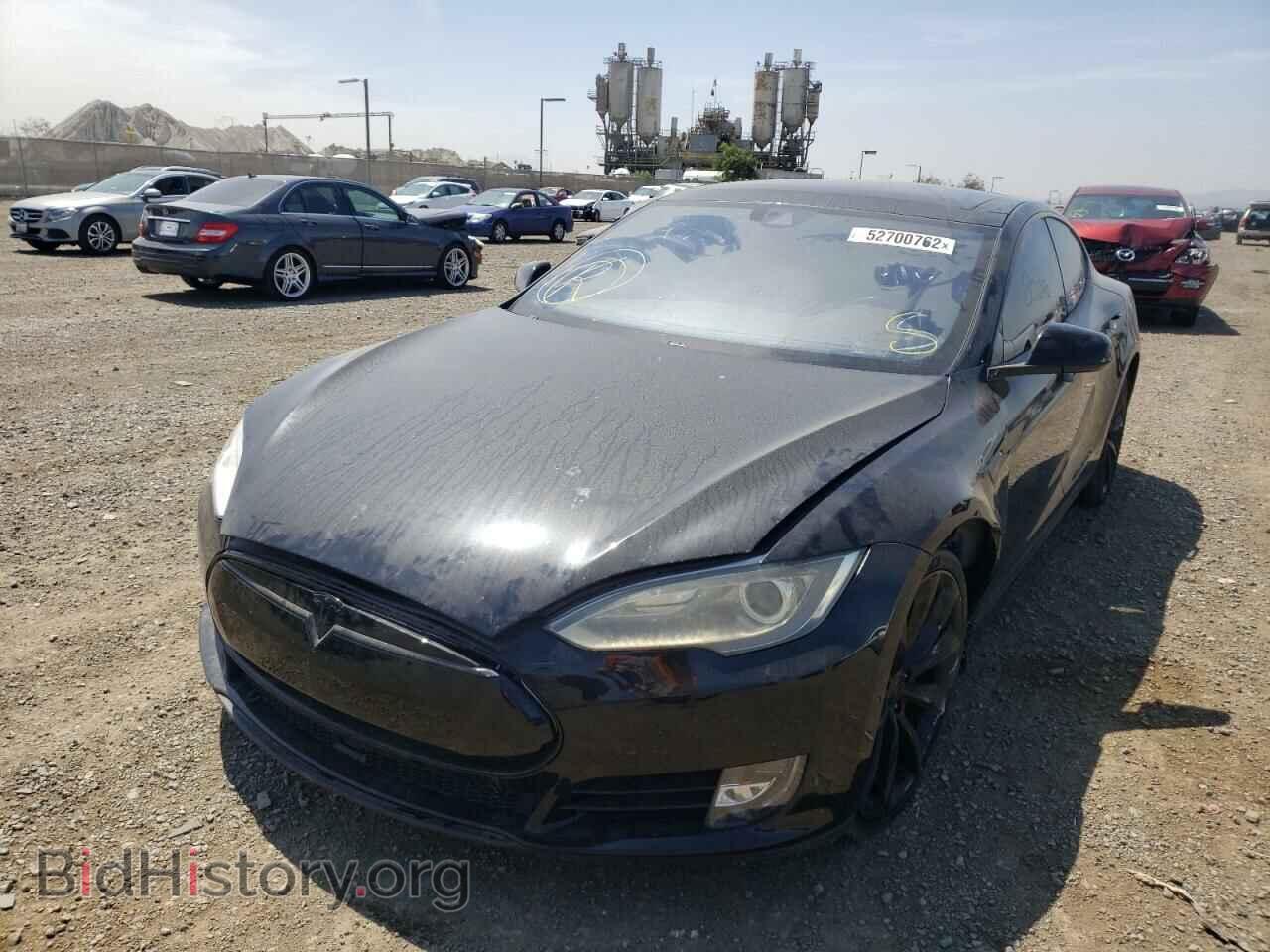 2015 TESLA MODEL S - VIN: 5YJSA1H28FF082023 - Фото 2