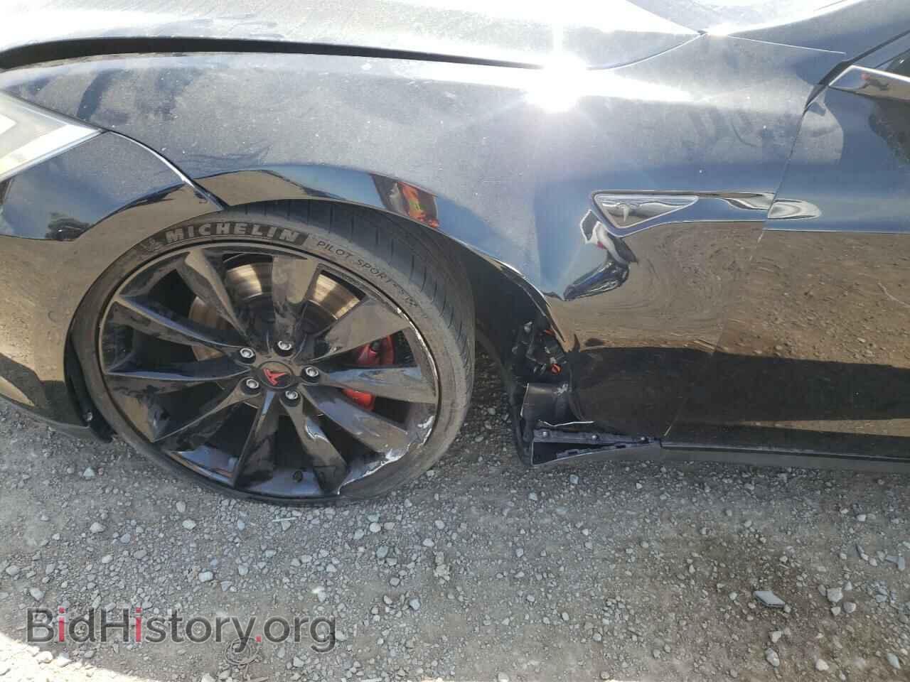 2015 TESLA MODEL S - VIN: 5YJSA1H28FF082023 - Фото 9