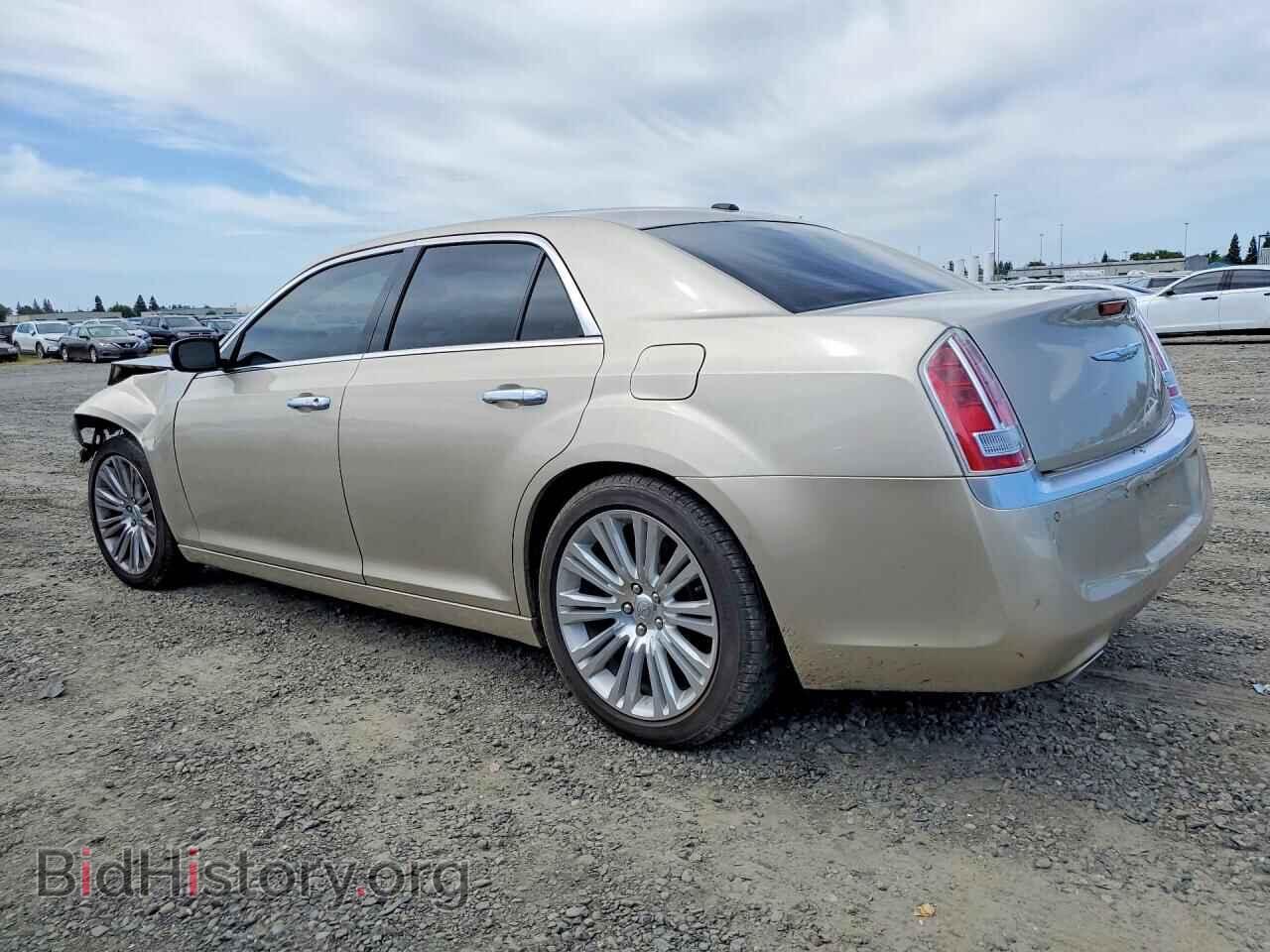 2012 CHRYSLER 300 - VIN: 2C3CCAPT9CH253929 - Фото 2