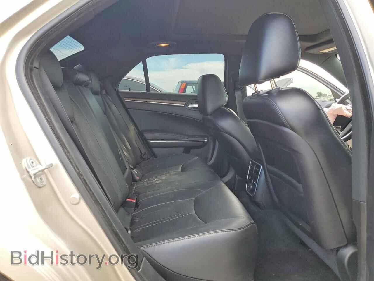 2012 CHRYSLER 300 - VIN: 2C3CCAPT9CH253929 - Фото 10