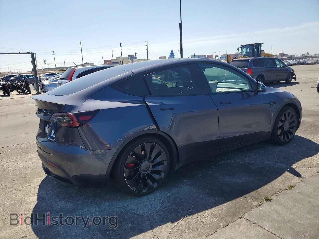 2022 TESLA MODEL Y - VIN: 7SAYGDEF3NF448876 - Photo 3