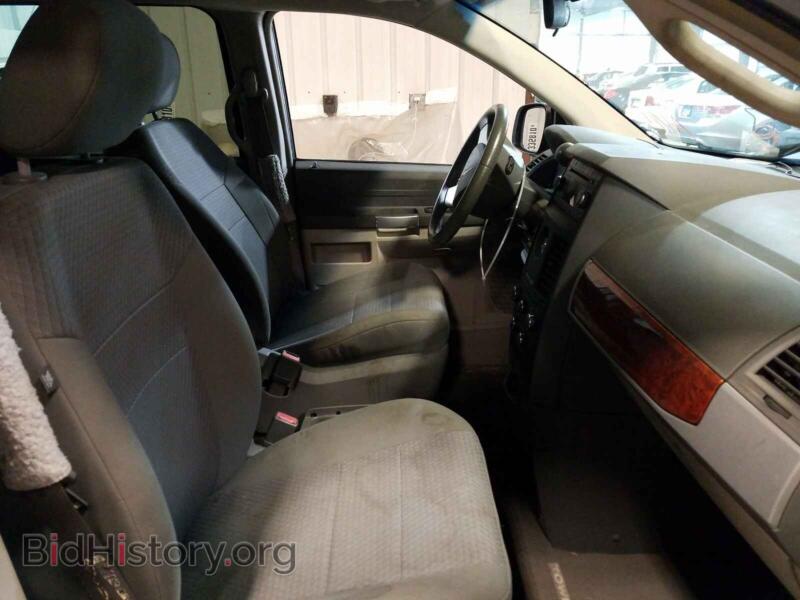 2008 Chrysler MINIVAN (VIN 2A8HR54P68R678825) — фото 5 из 9