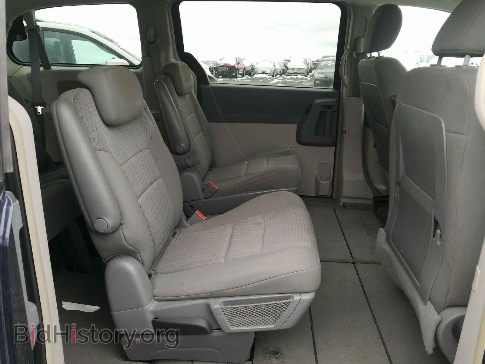 2008 CHRYSLER MINIVAN - VIN: 2A8HR54P68R678825 - Фото 6