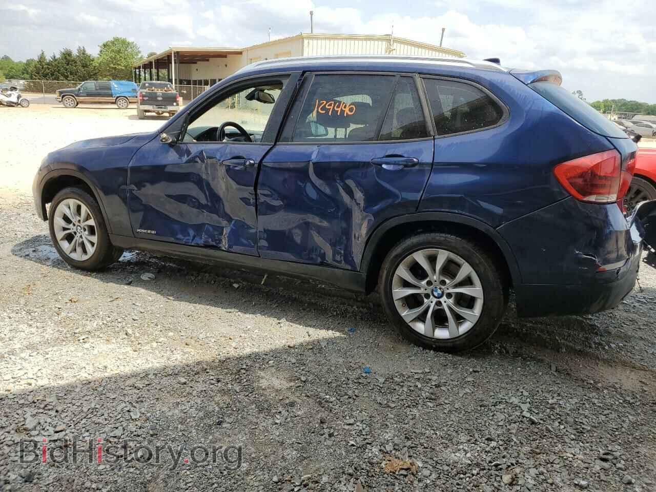 2014 BMW X1 - VIN: WBAVL1C55EVY22715 - Фото 2