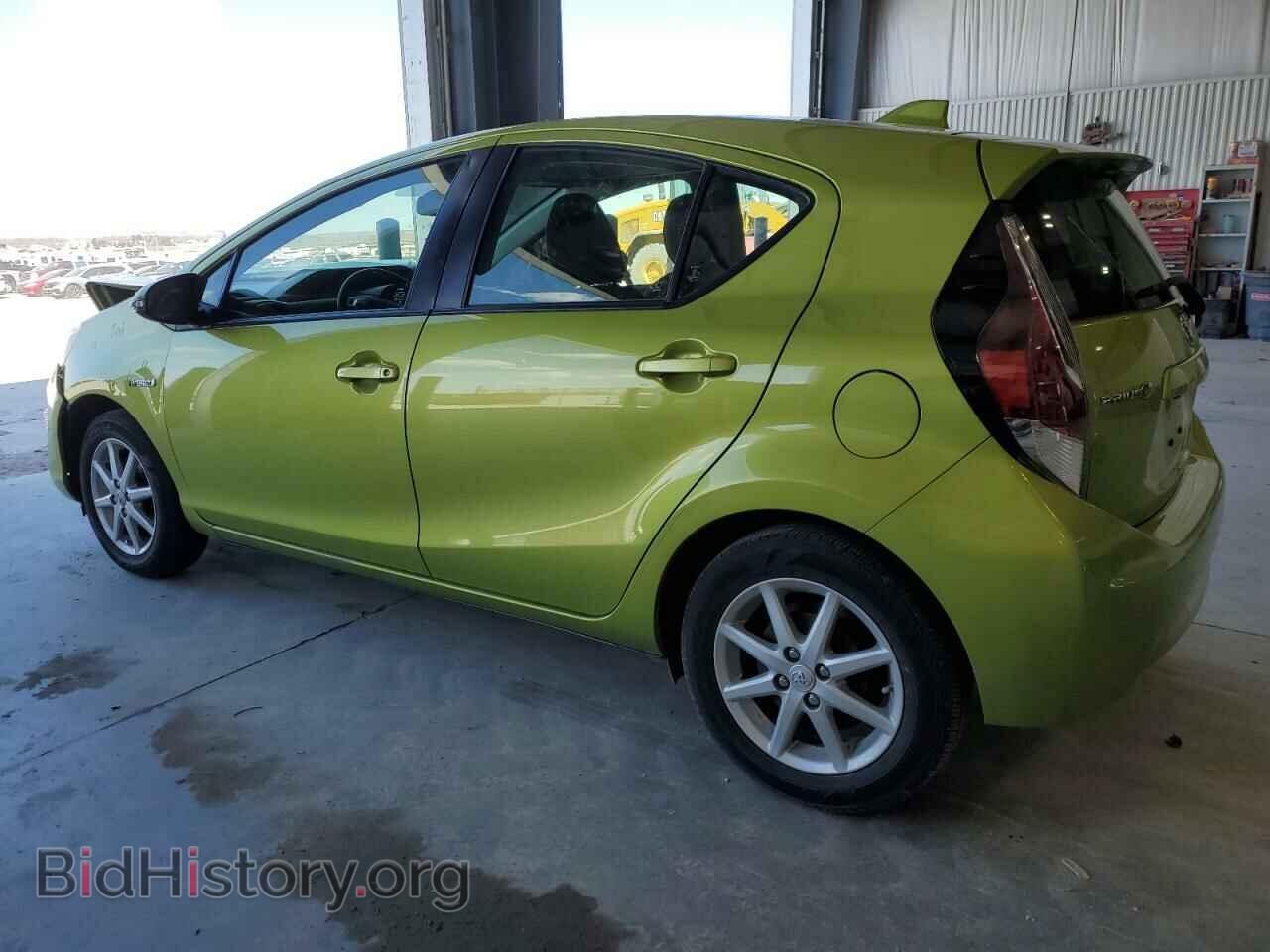 2016 TOYOTA PRIUS - VIN: JTDKDTB33G1134852 - Фото 2