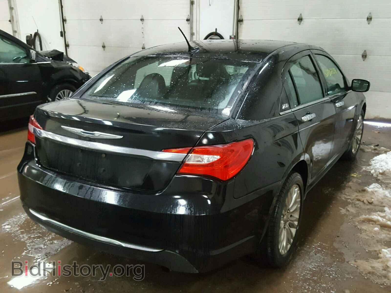 2011 CHRYSLER 200 - VIN: 1C3BC2FB4BN615875 - Photo 4