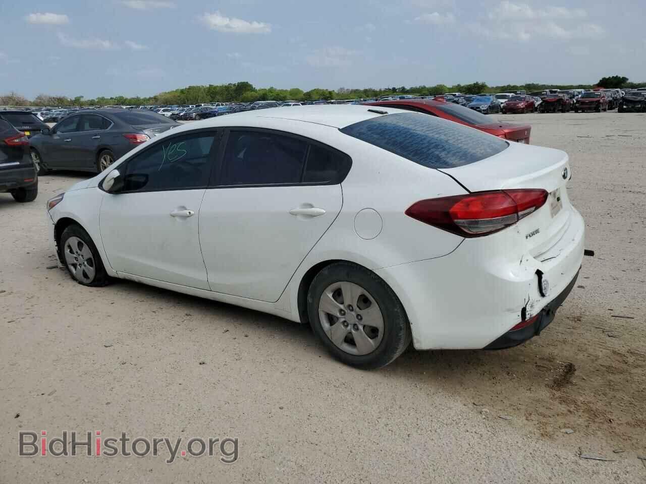 2017 KIA FORTE - VIN: 3KPFK4A76HE012146 - Фото 2